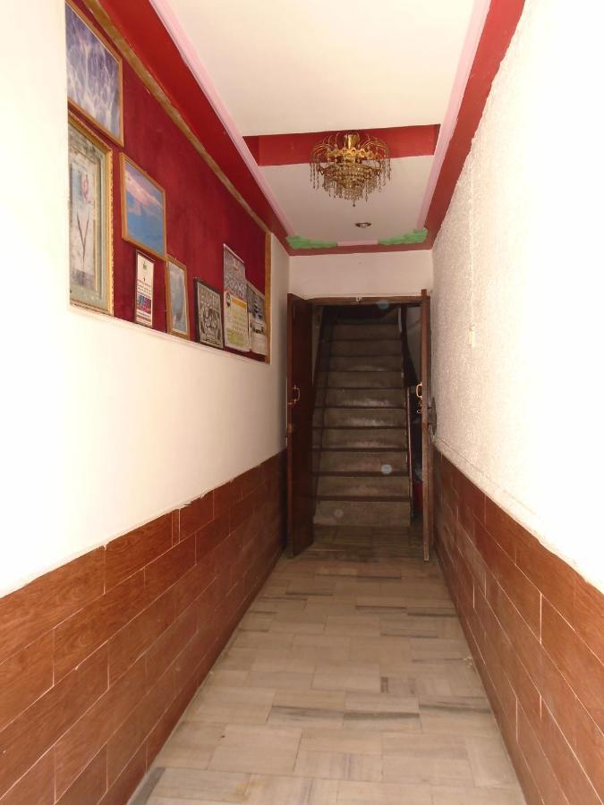 Hotel Magnolia Mallroad Manali Buitenkant foto